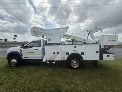 2024 FORD F600