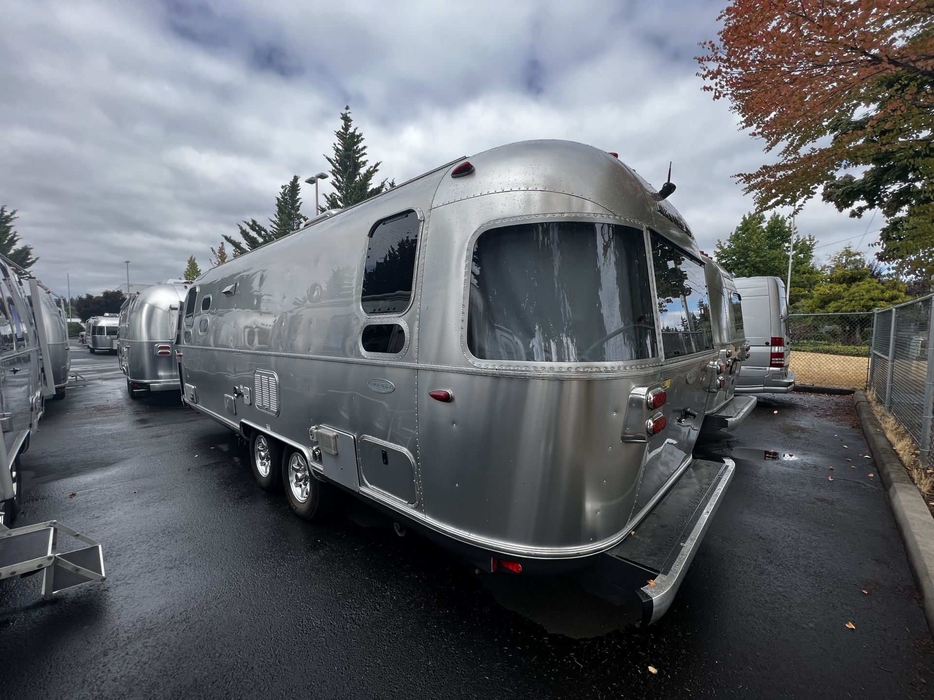 2016 Airstream FLYING CLOUD 26U in port orchard WA