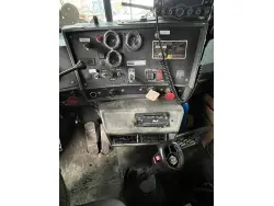 1998 MACK RD688S