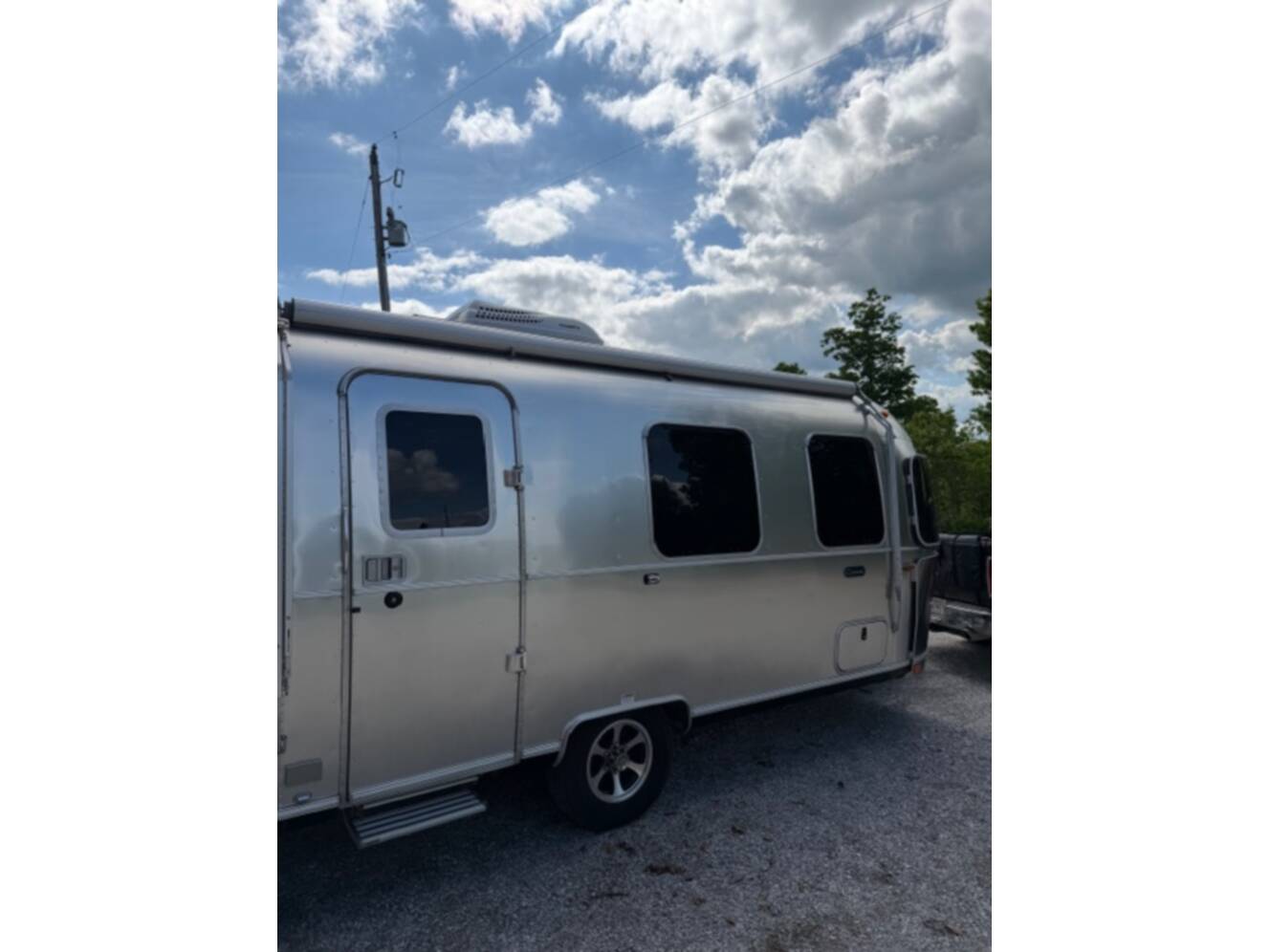 A photo of this 2021 Airstream CARAVEL 22FB