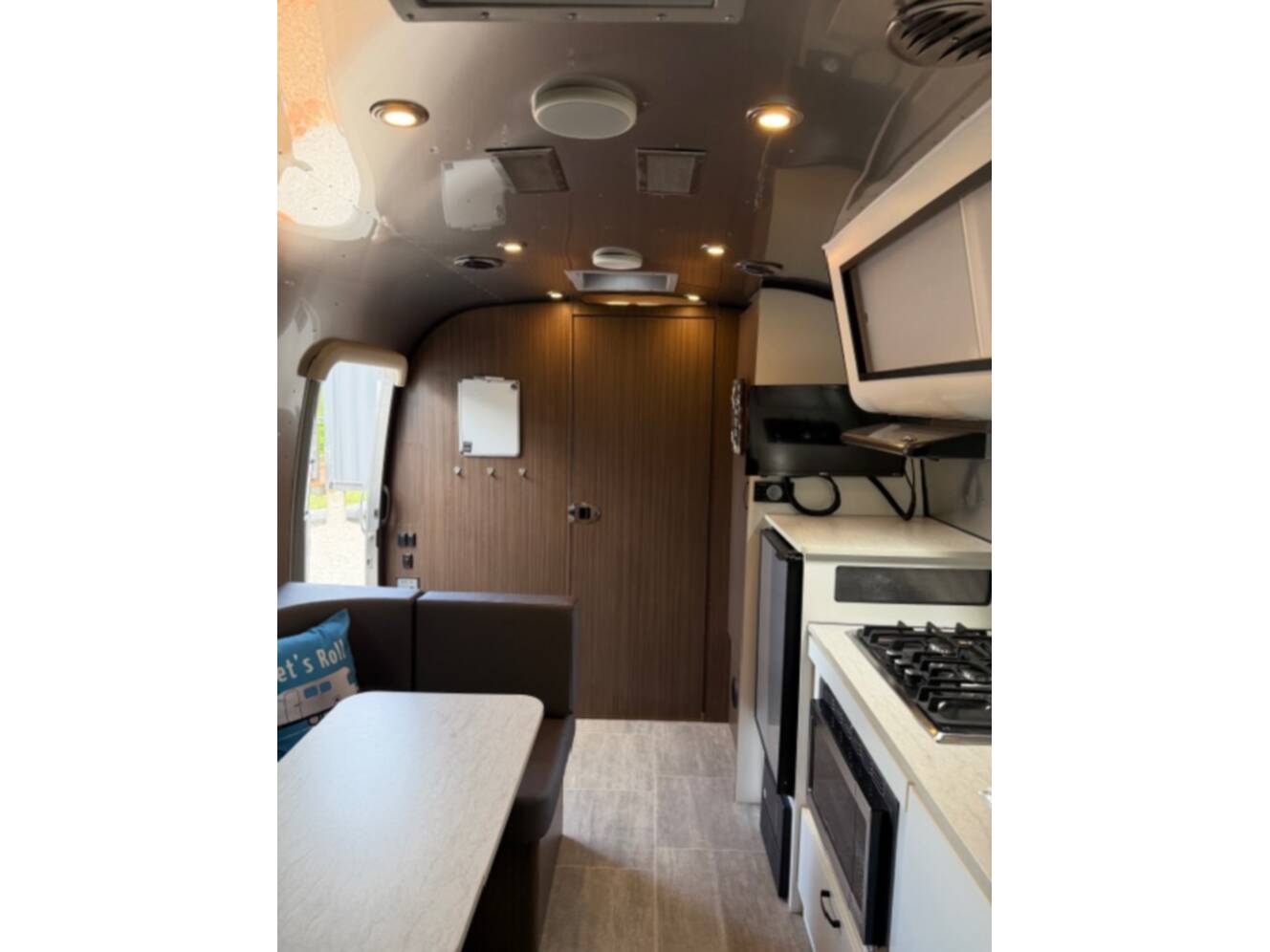 A photo of this 2021 Airstream CARAVEL 22FB