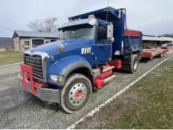 2008 MACK GU713