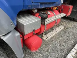2008 MACK GU713