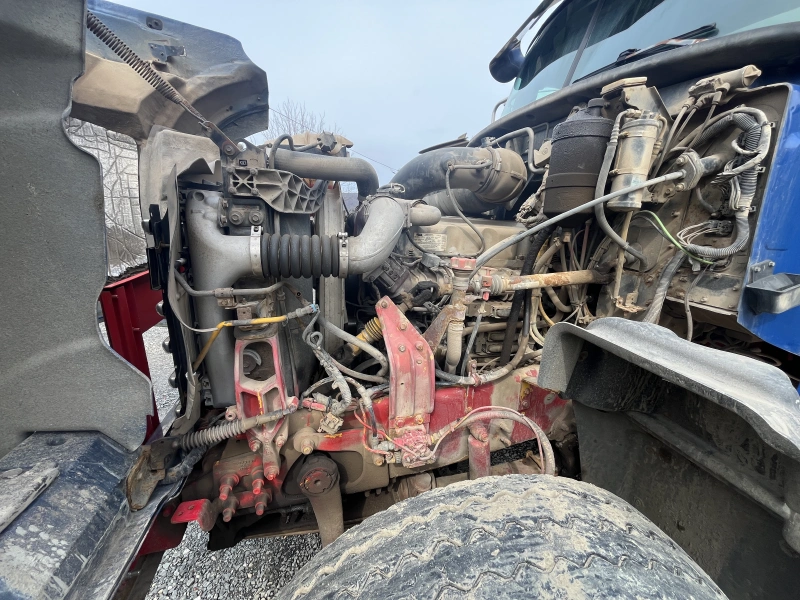2008 MACK GU713