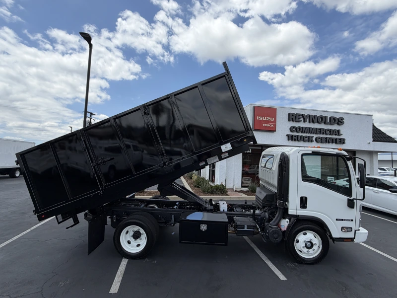 2026 ISUZU NRR GAS