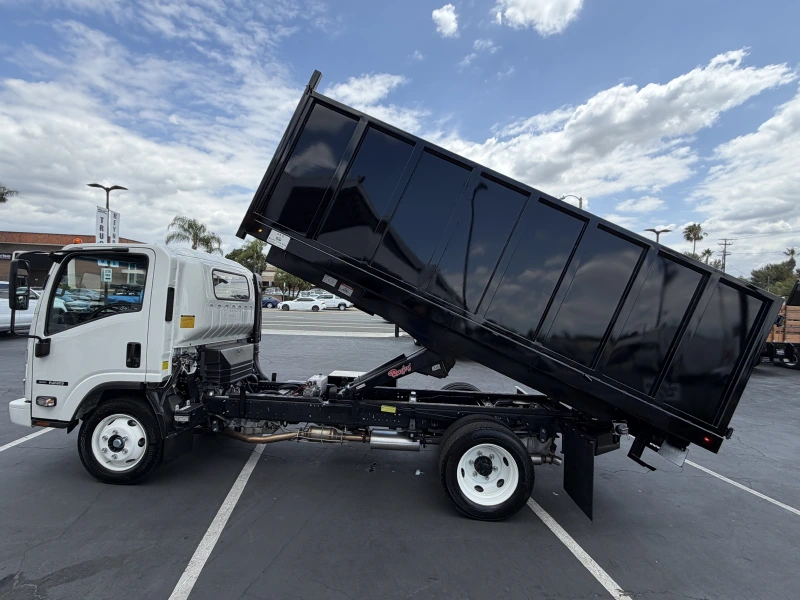 2026 ISUZU NRR GAS