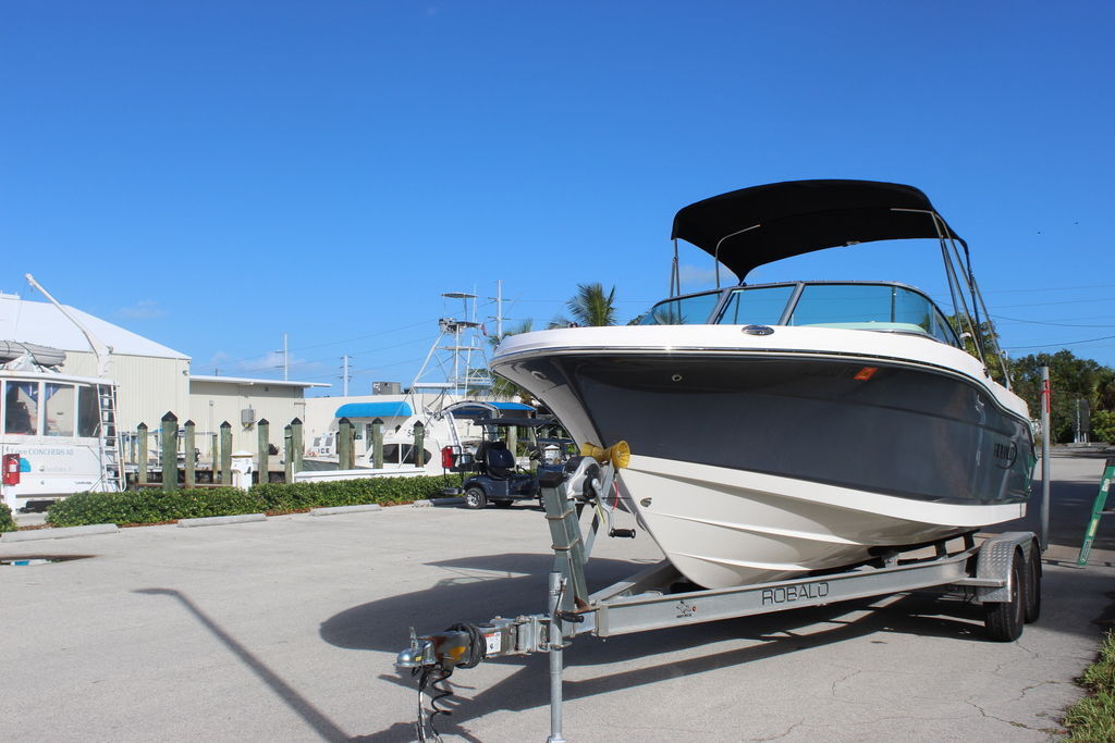 2023 Robalo R207 in islamorada FL
