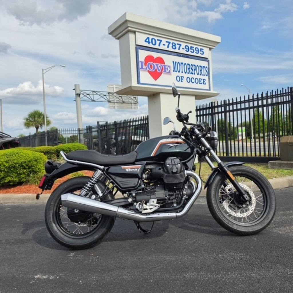 2026 Moto Guzzi V7 Special SPECIAL in Ocoee, FL