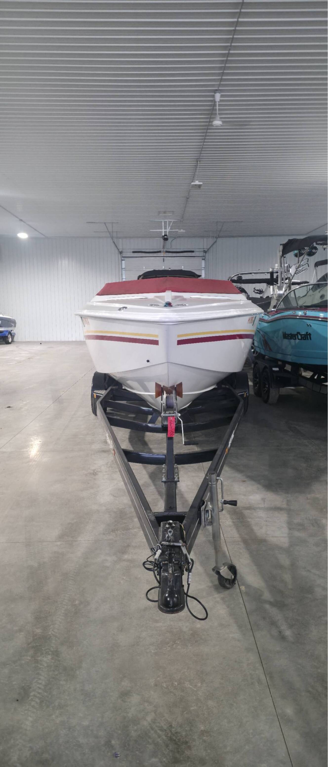 A photo of this 2000 Baja OUTLAW 25