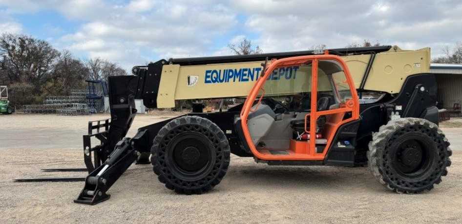 2017 JLG Industries, Inc. 1055 in Bristol, PA