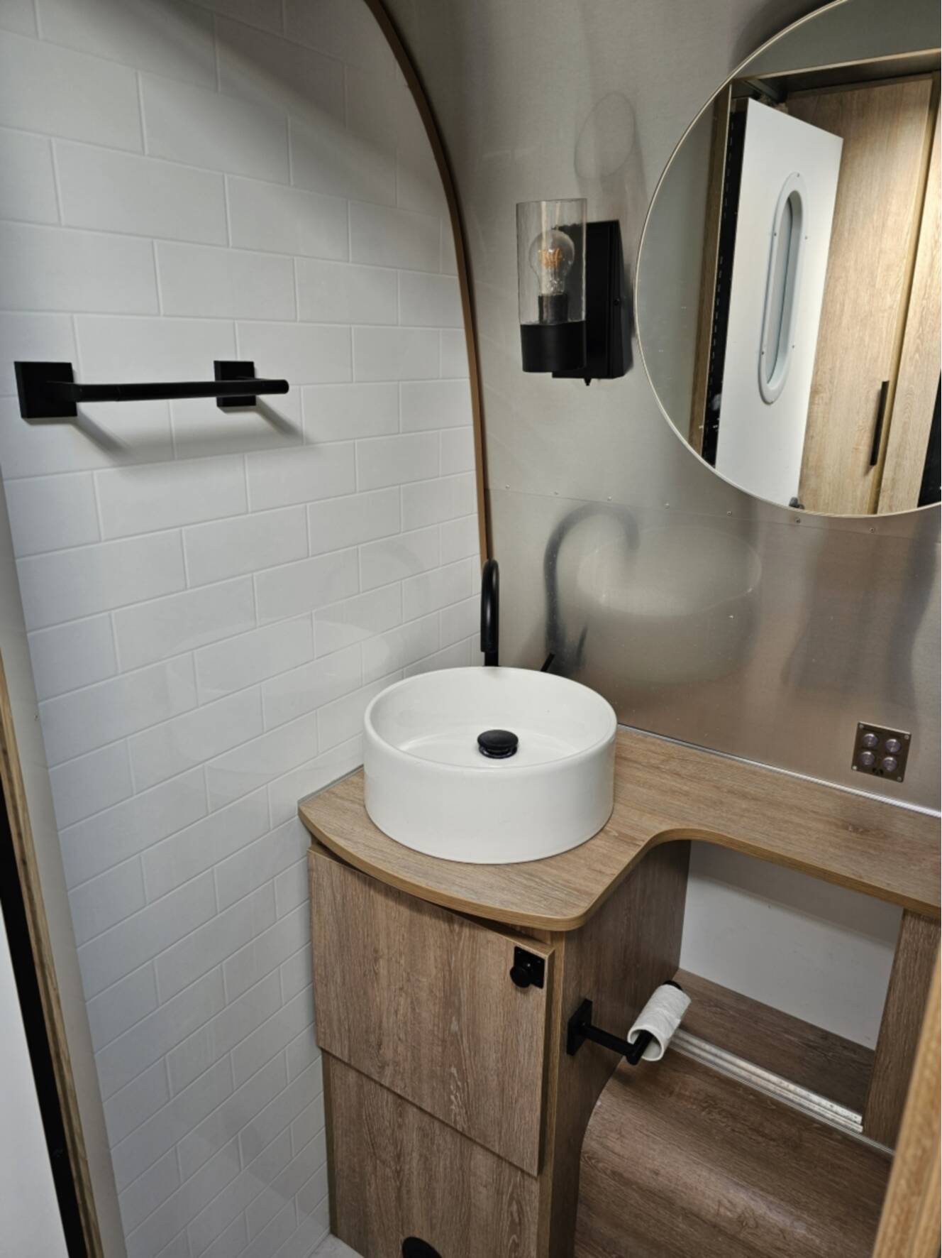 A photo of this 2025 Airstream AIRSTREAM POTTERY BARN 28RB TWIN
