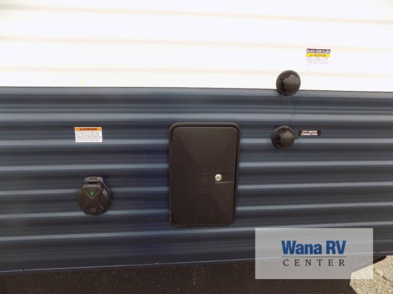 A photo of this 2026 Forest River Rv Puma Vista 420LFT