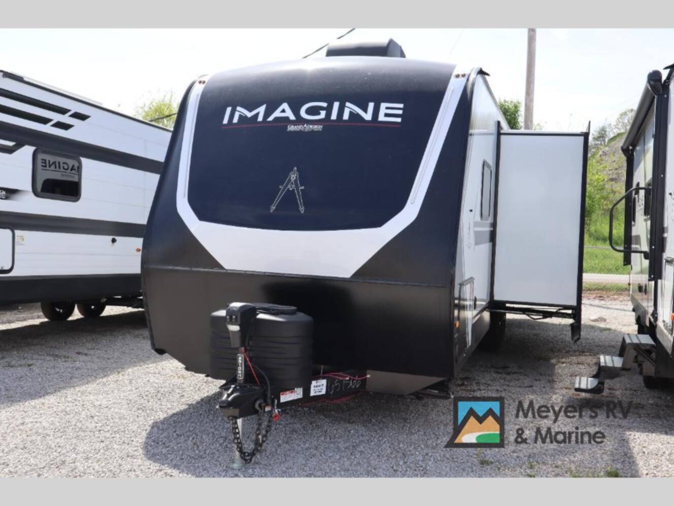 A photo of this 2026 Grand Design Imagine 2810BH