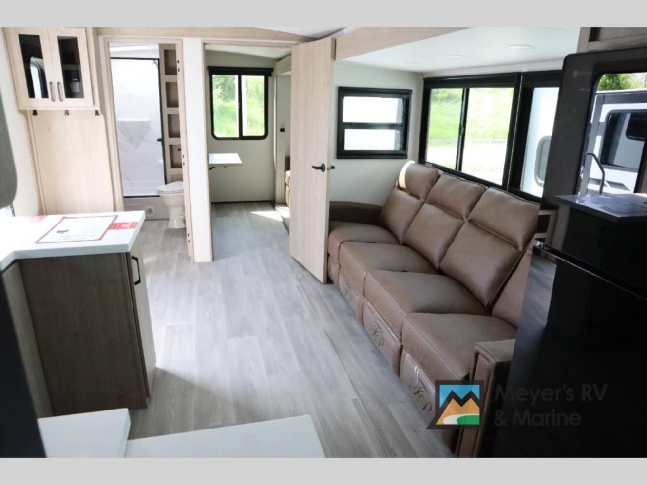 A photo of this 2026 Grand Design Imagine 2810BH