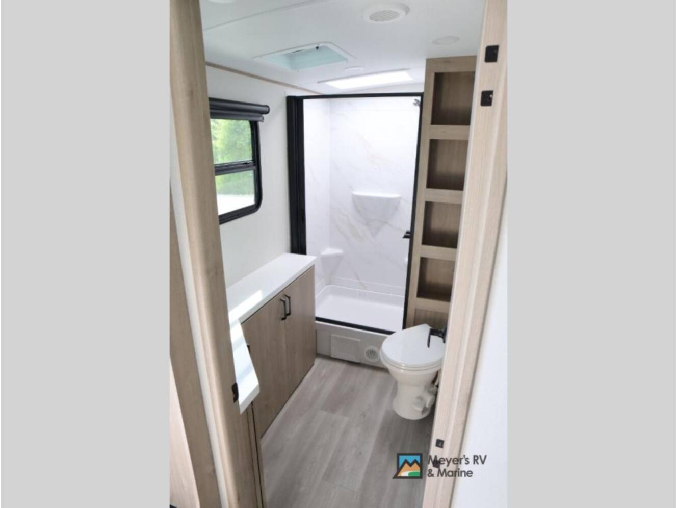 A photo of this 2026 Grand Design Imagine 2810BH