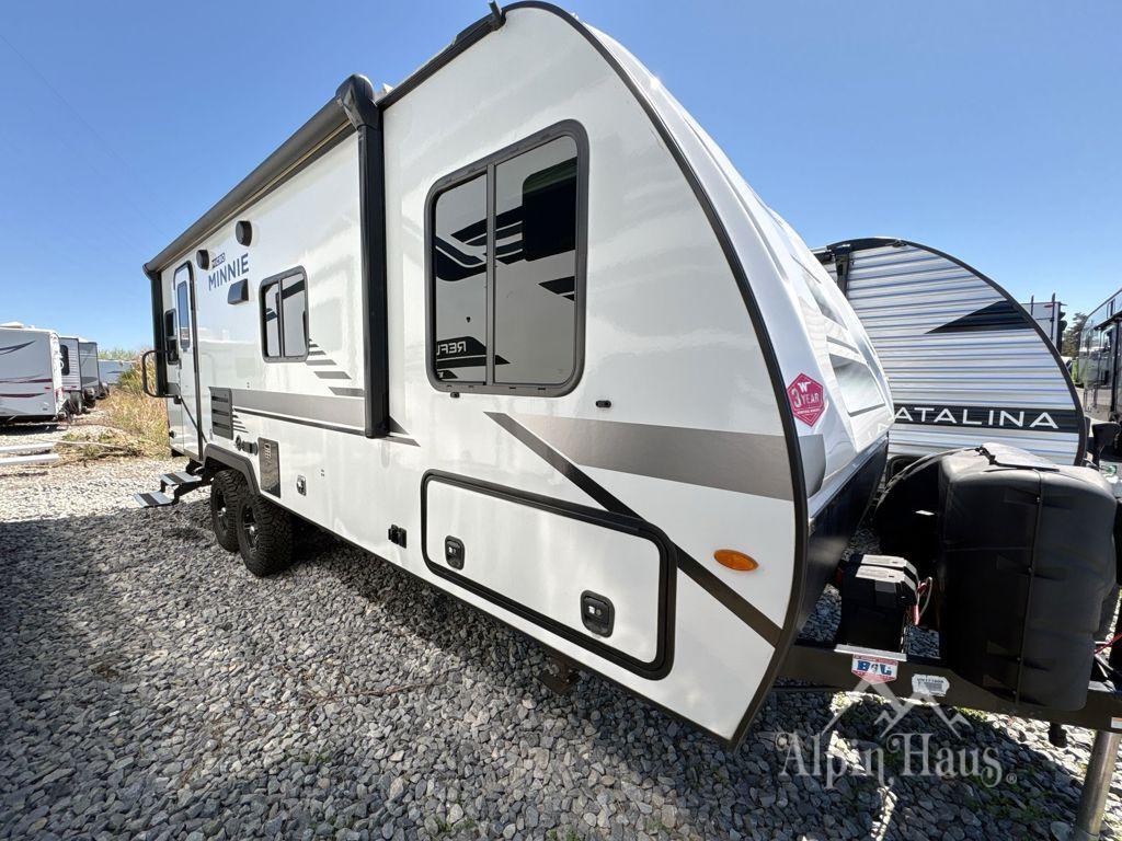 2022 Winnebago Industries Towables Micro Minnie 2225RL in amsterdam NY