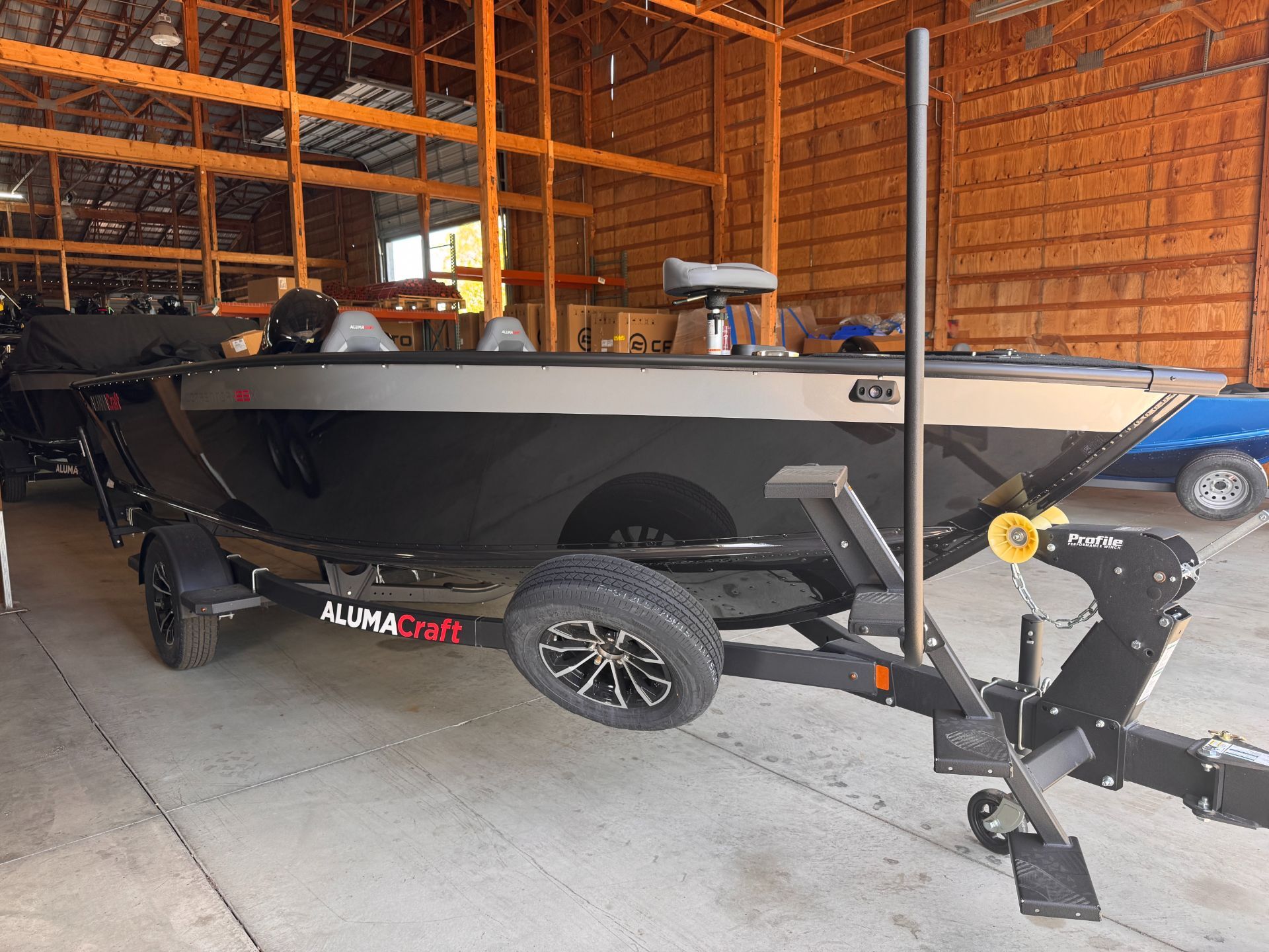 2026 Alumacraft COMPETITOR 185X TILLER SHADOW 185 SC in ramsey MN