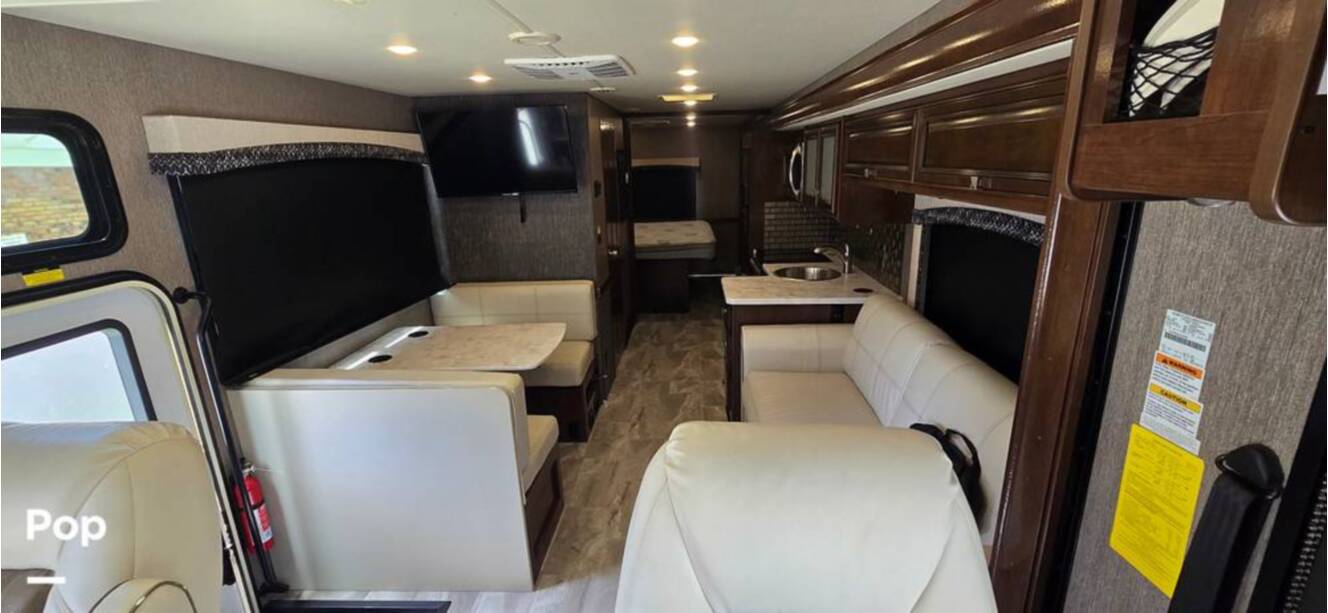 A photo of this 2021 Fleetwood Flair 29M