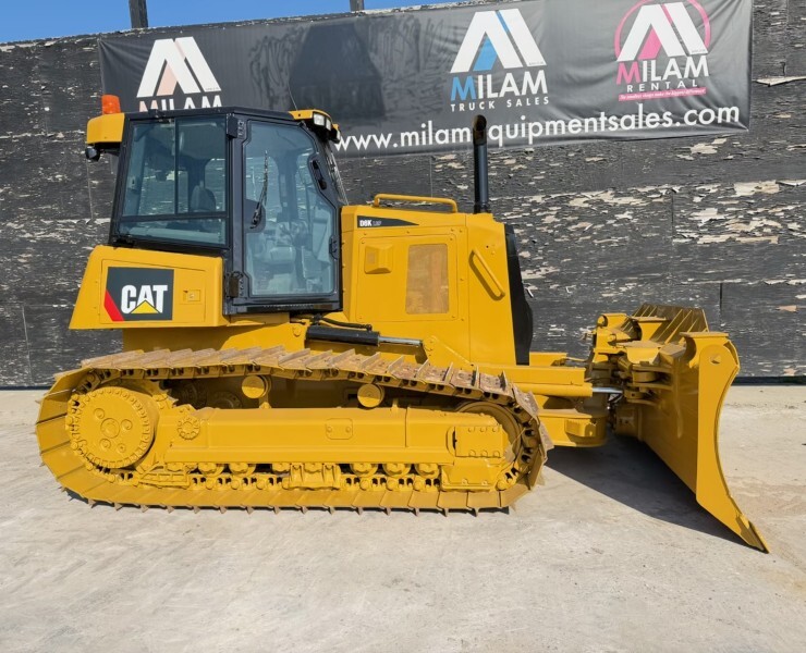 2018 CATERPILLAR D6K2 LGP in Sutherlin, VA
