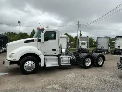 2018 KENWORTH T880