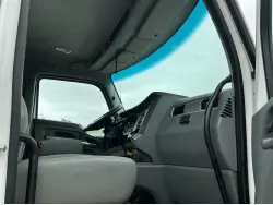 2018 KENWORTH T880