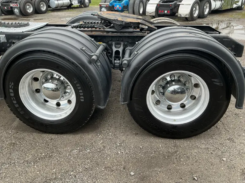 2018 KENWORTH T880