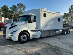 2024 VOLVO VNL