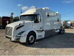 2024 VOLVO VNL