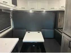2024 VOLVO VNL