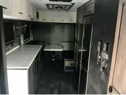 2024 VOLVO VNL