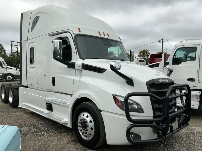 2022 FREIGHTLINER CASCADIA 126