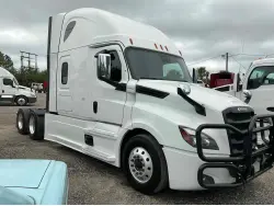 2022 FREIGHTLINER CASCADIA 126