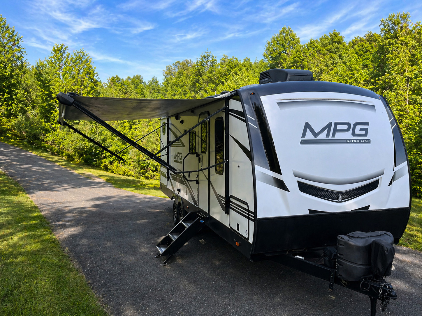 2022 Cruiser Rv Corp MPG ULTRA LITE 2800 QB in asheville NC