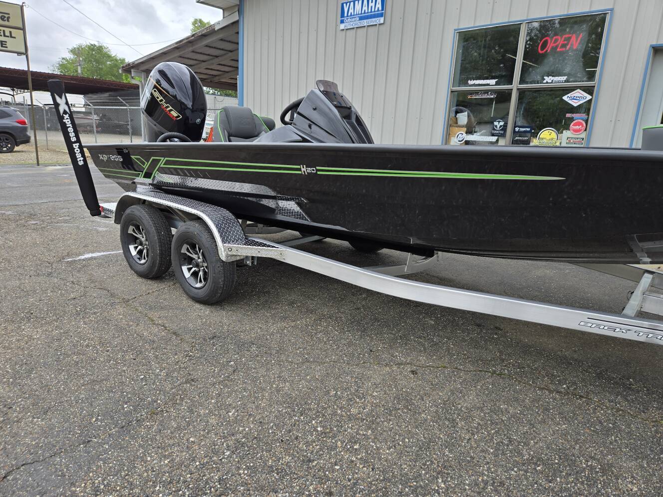 A photo of this 2026 Xpress H20 BASS