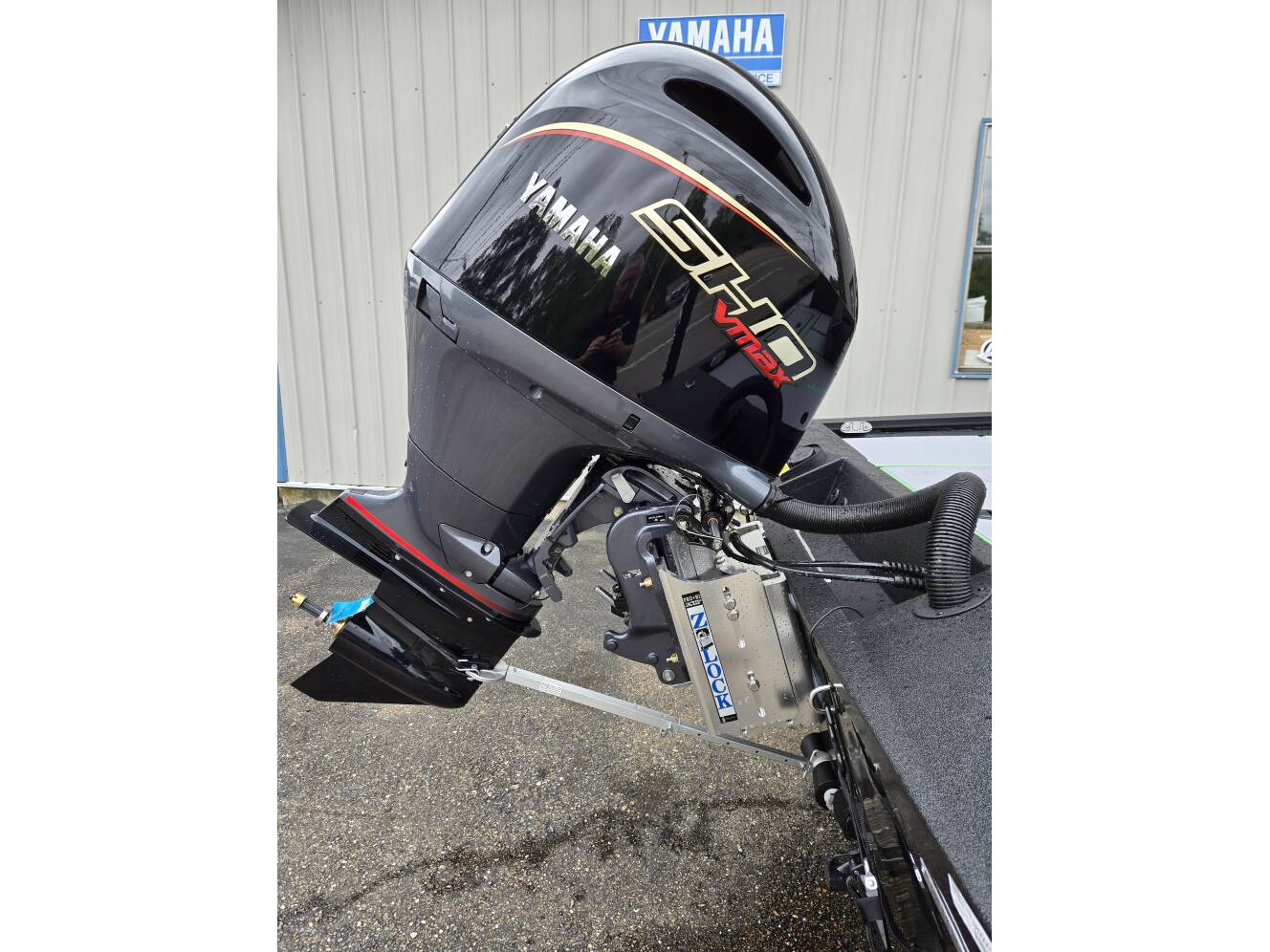 A photo of this 2026 Xpress H20 BASS