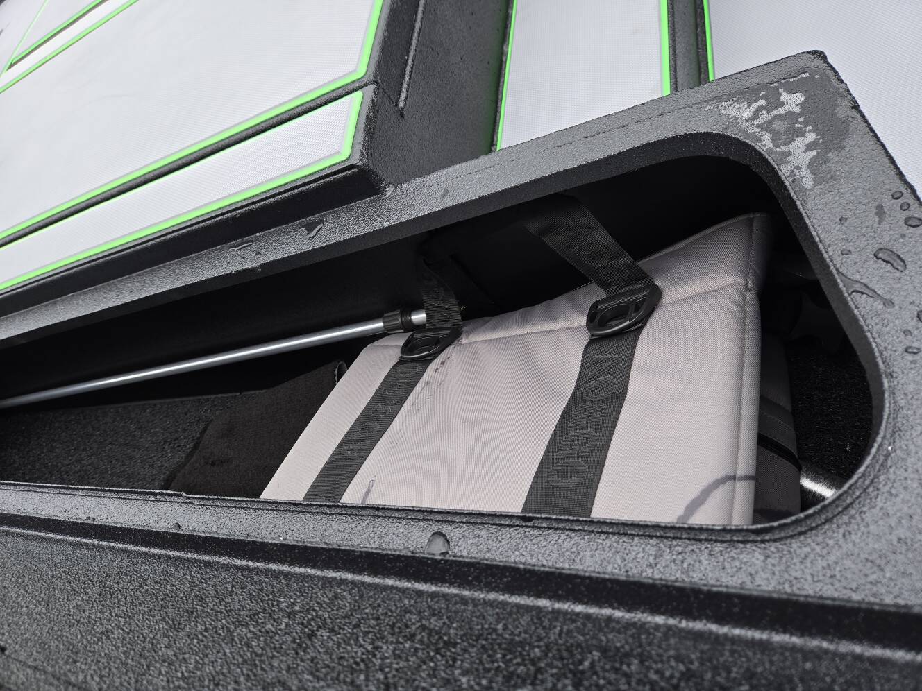 A photo of this 2026 Xpress H20 BASS
