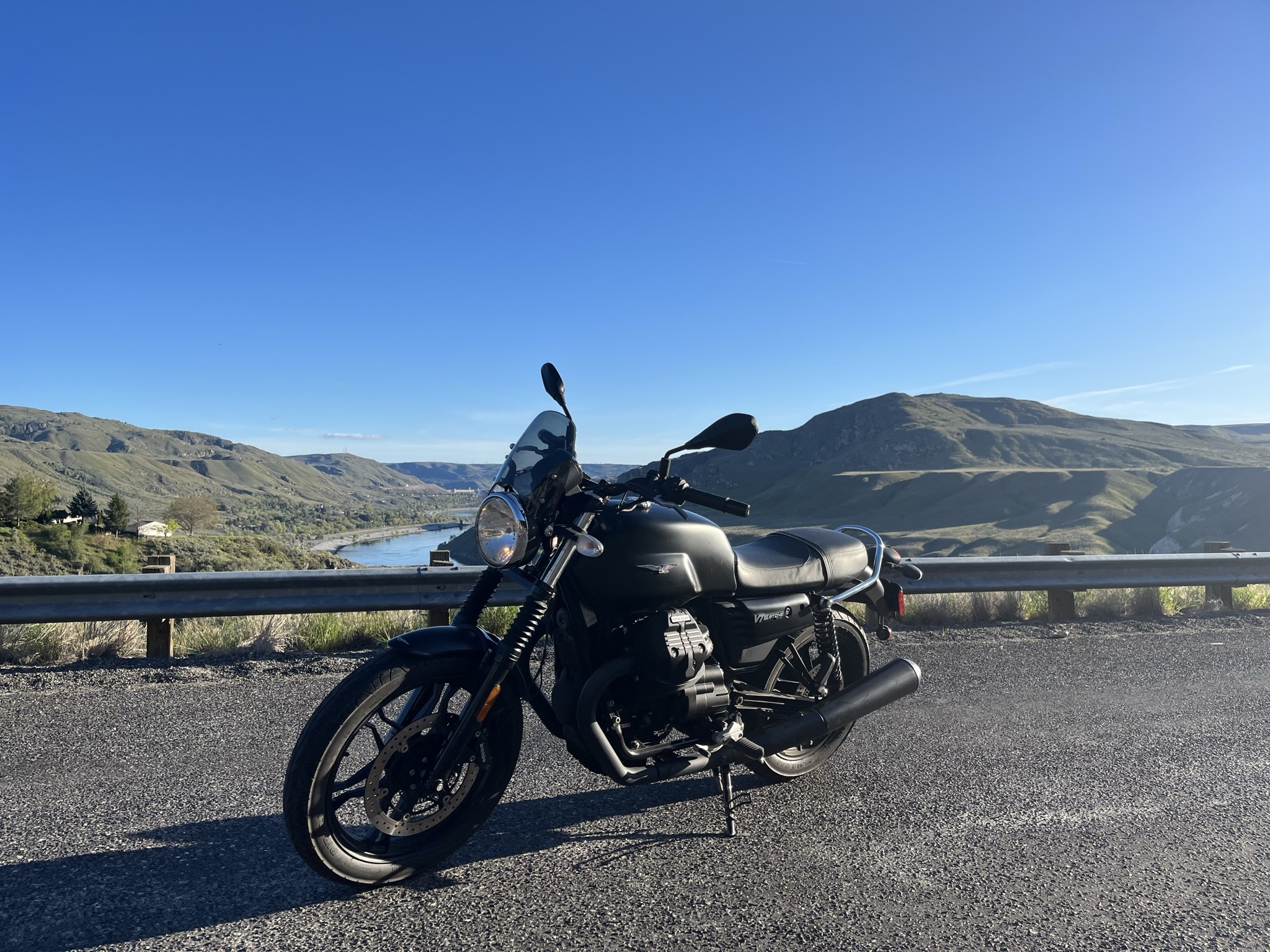 2017 Moto Guzzi V7 III STONE STONE in Helena, MT