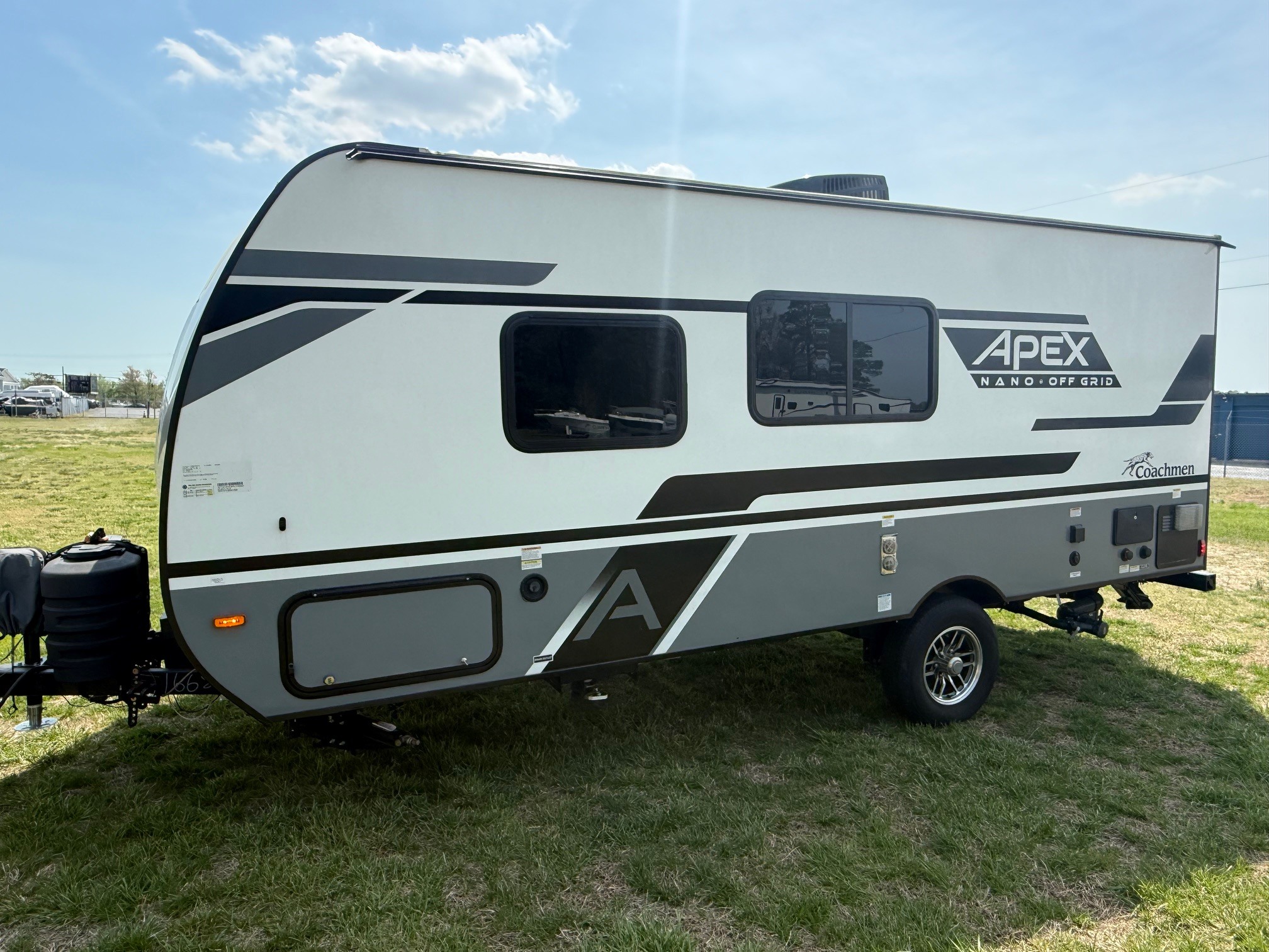 2024 Coachmen APEX NANO 187RB in ocean view DE