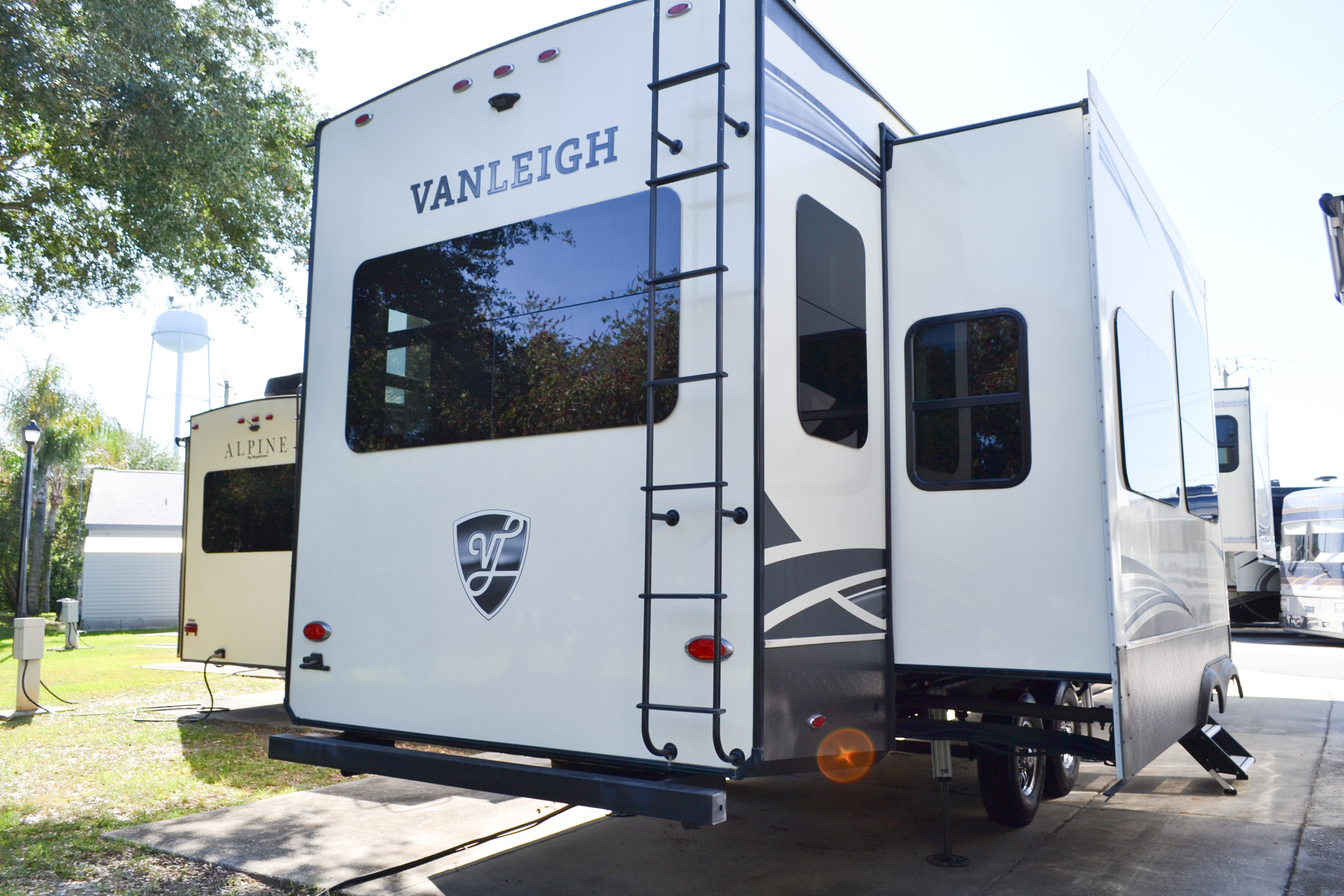 2019 Vanleigh VILANO 360 RL in titusville FL