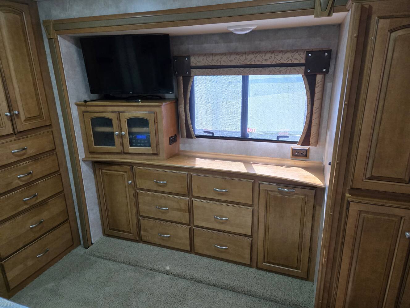A photo of this 2012 Winnebago ADVENTURER 35P