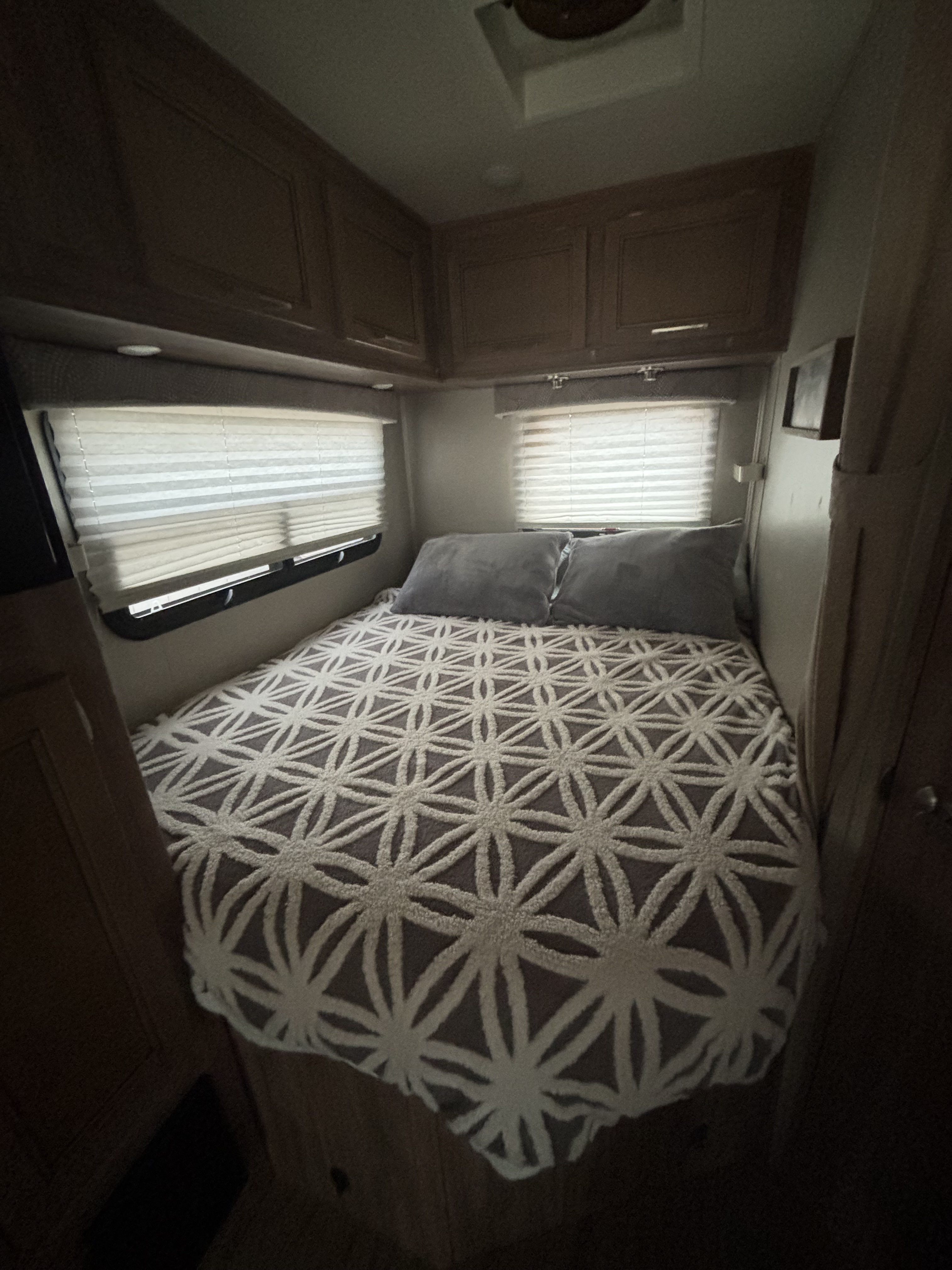2019 Entegra Coach ODYSSEY 25R in phoenix AZ