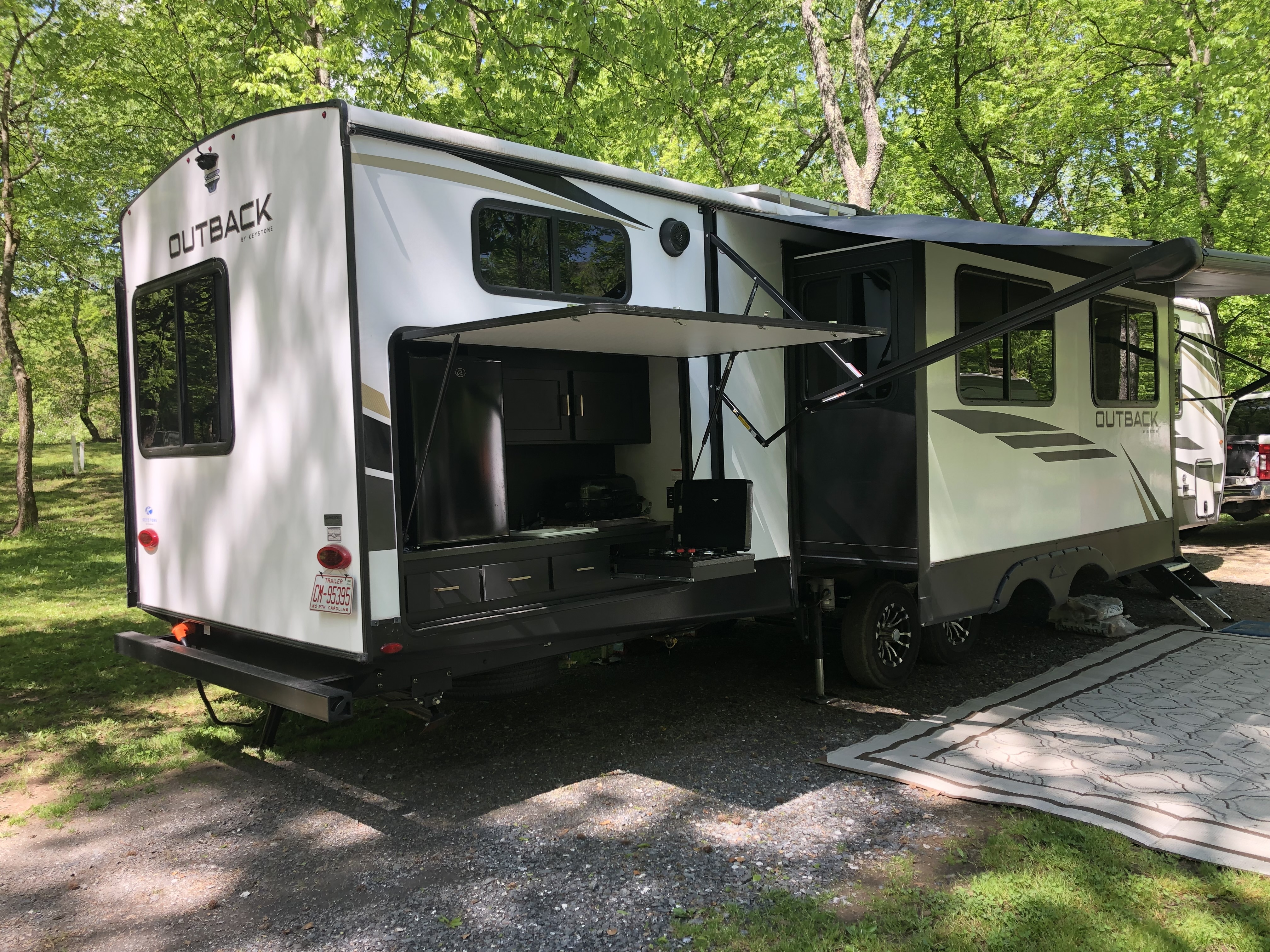 2022 Keystone OUTBACK 340BH in horse shoe NC