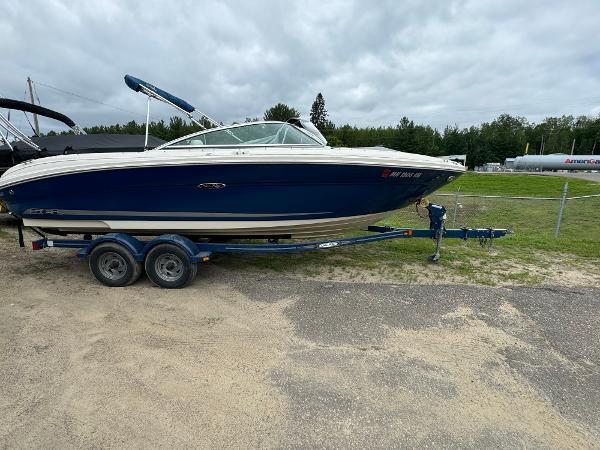 2007 Sea Ray 220 SELECTSHANE in walker MN