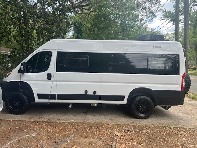 2022 Winnebago TRAVATO 59GL RV