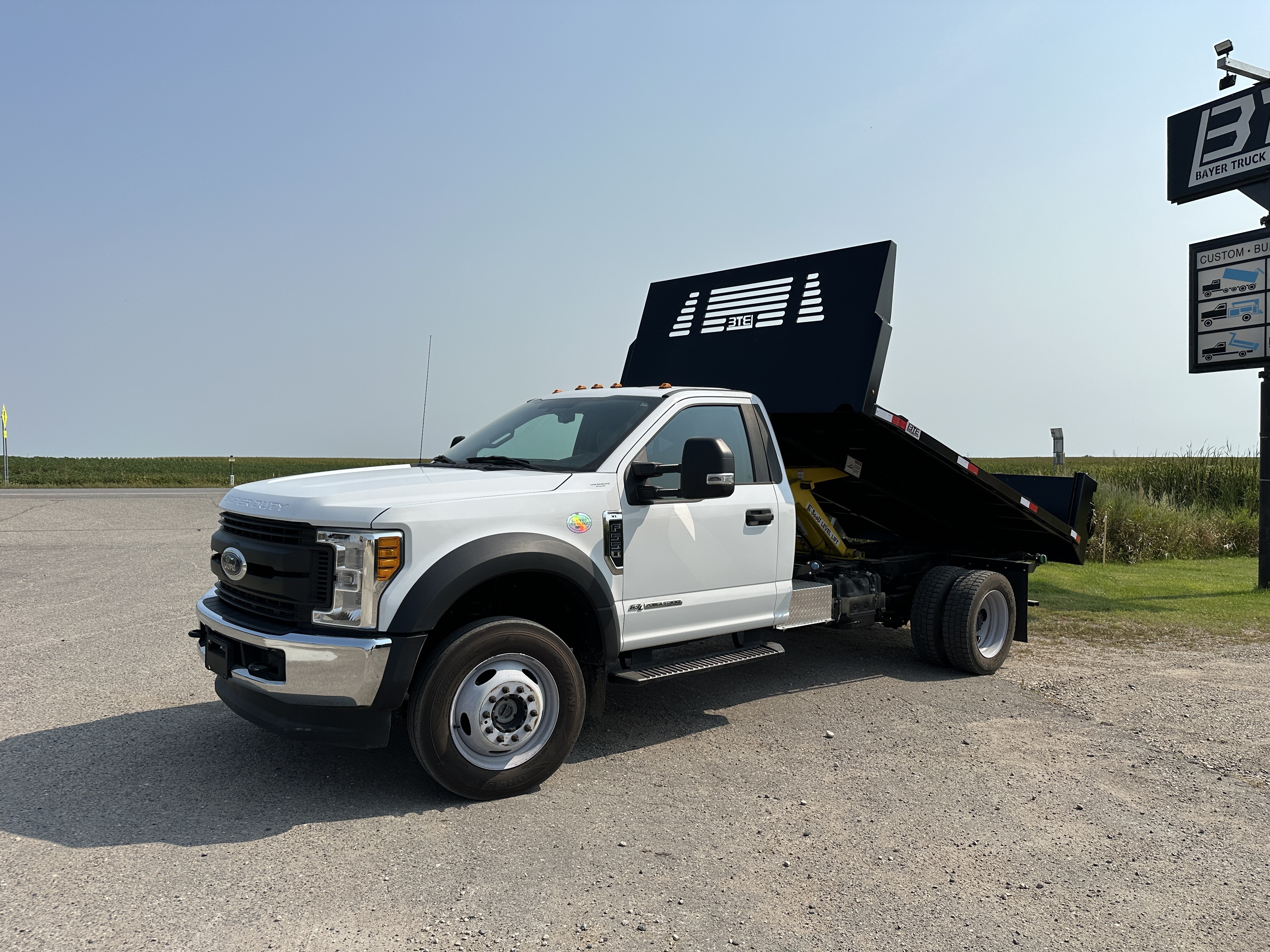 2018 FORD F450 XL in Elrosa, MN