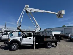 2017 FORD F550