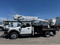2017 FORD F550
