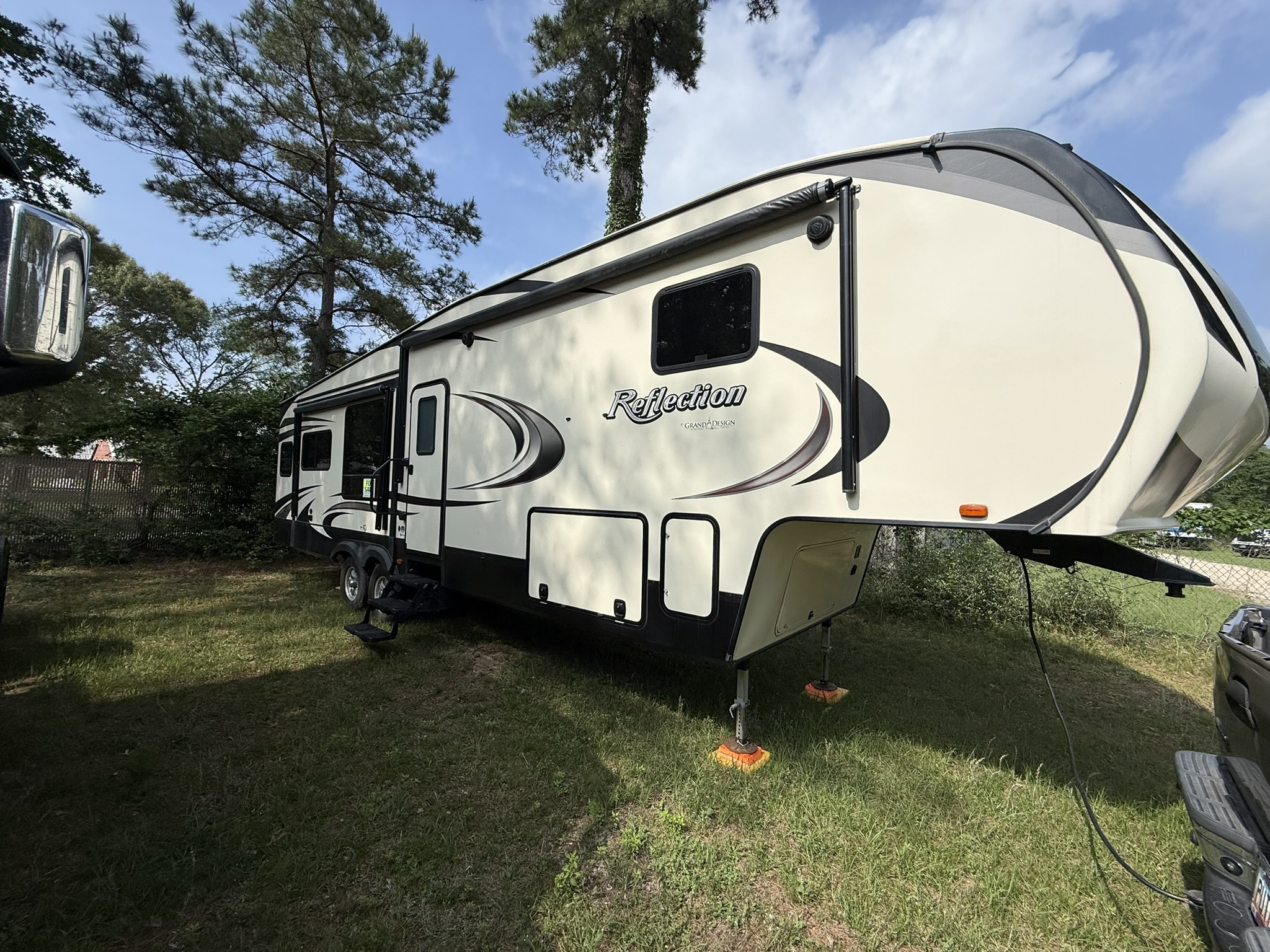 2019 Grand Design REFLECTION 337RLS RV