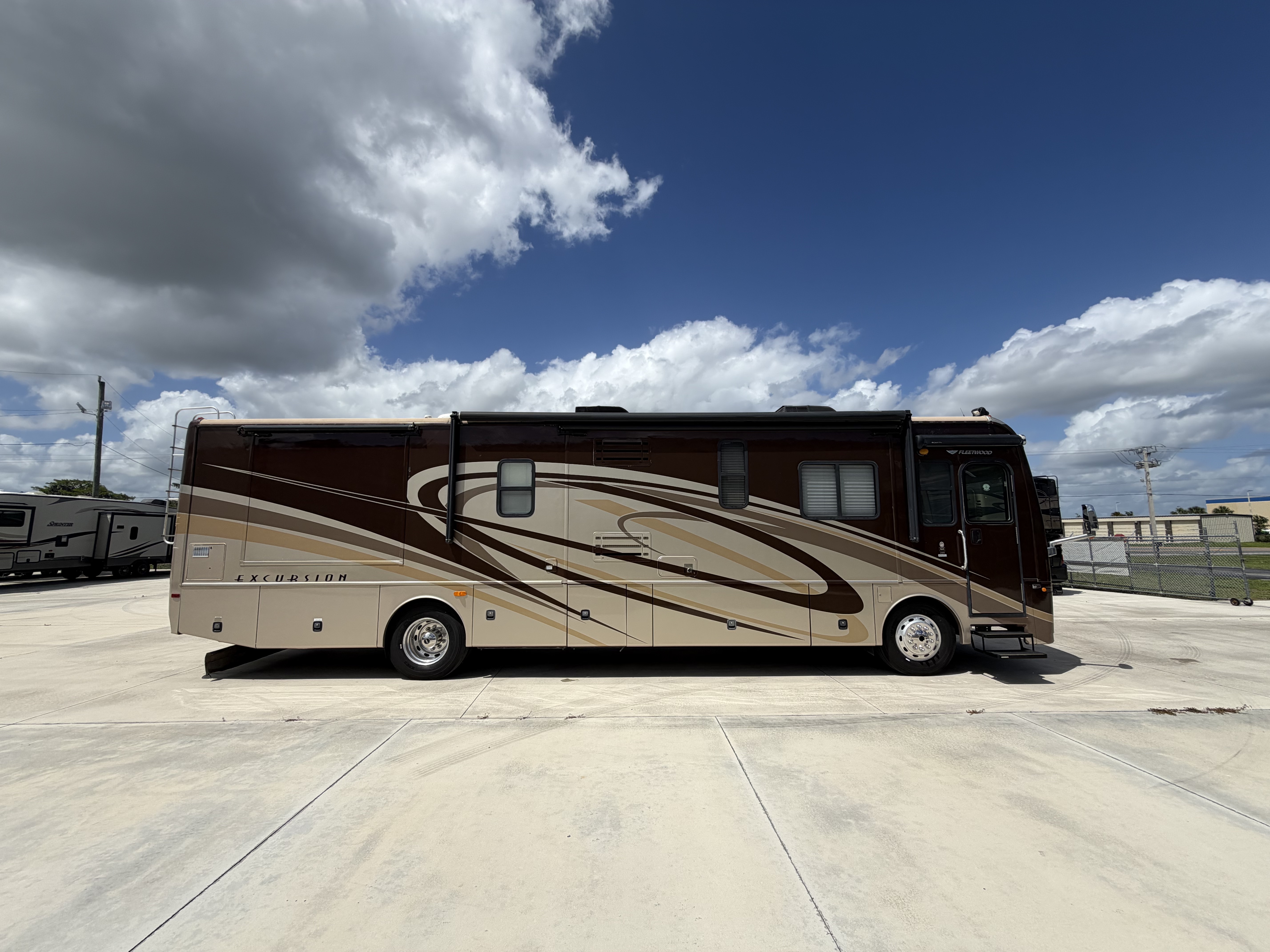 View more photos of this listing