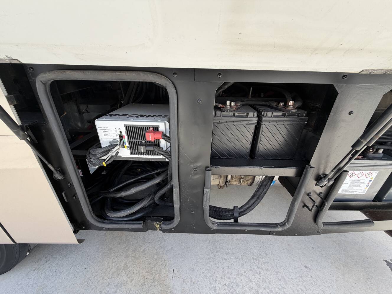 A photo of this 2008 Fleetwood EXCURSION 39R